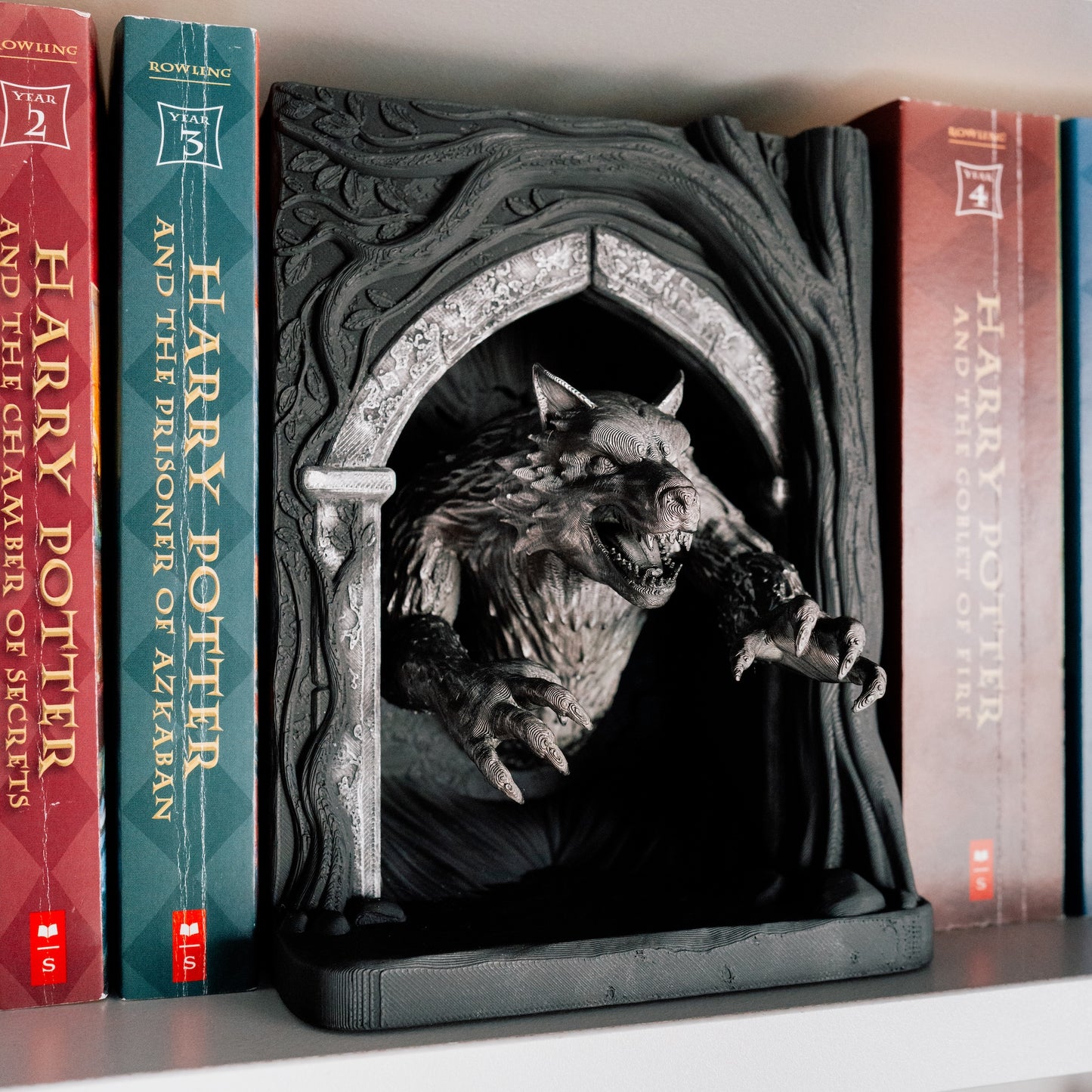 Werewolf Book Nook